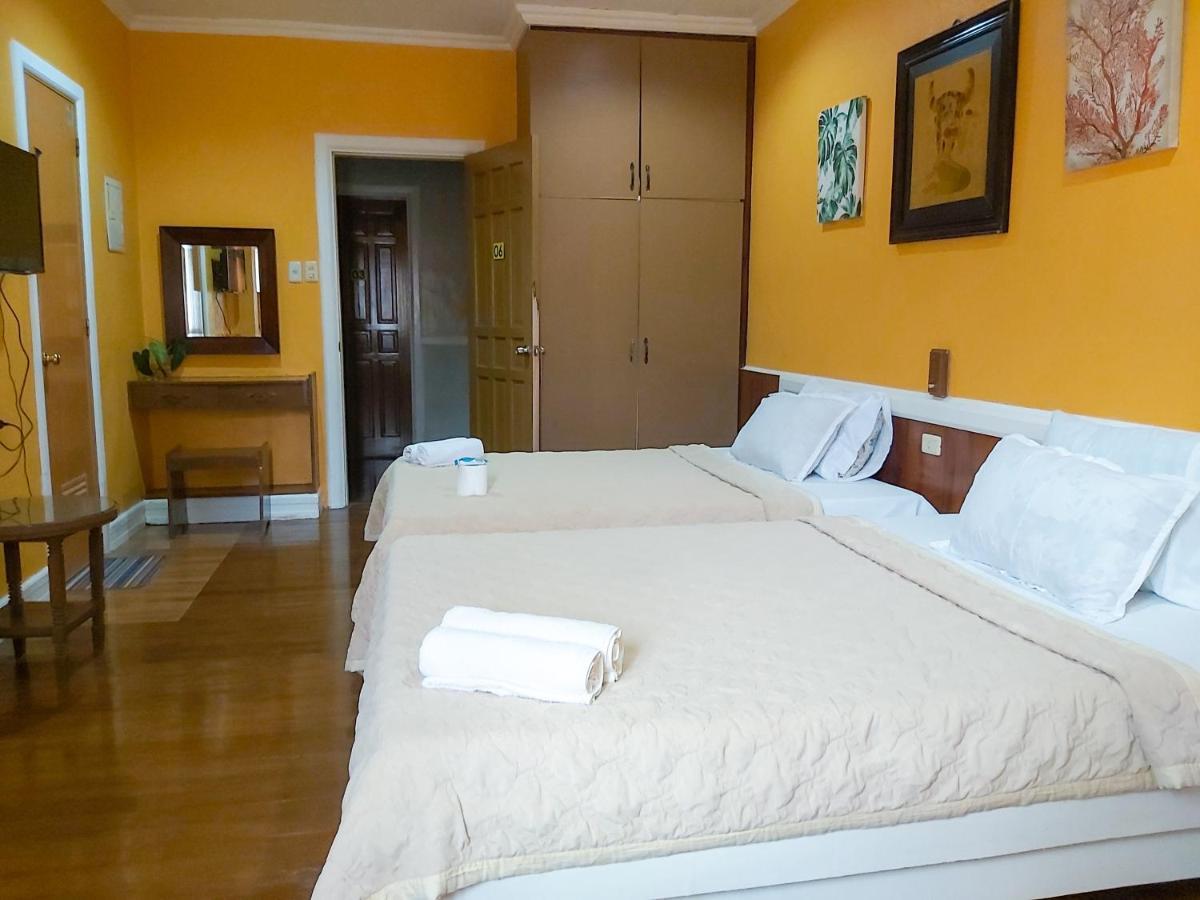לובוק Stefanie Grace Paradise Inn מראה חיצוני תמונה