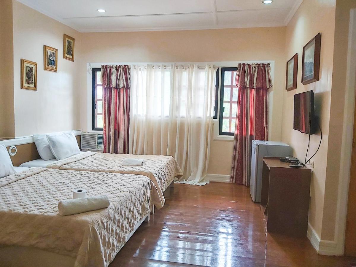 לובוק Stefanie Grace Paradise Inn מראה חיצוני תמונה